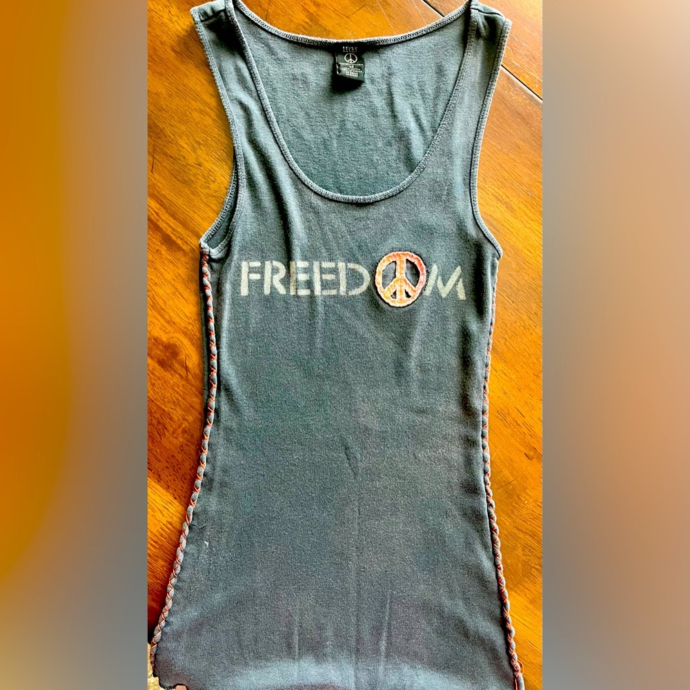 Lucky Brand vintage “Freedom” Tank with embroidered peace sign and stitching S